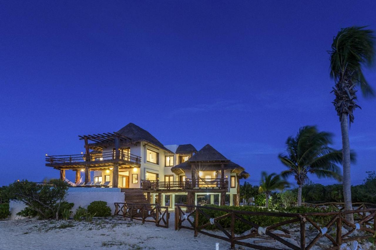 Dk Luxury Ocean Front Villa - Adults Only ホルボックス島 エクステリア 写真