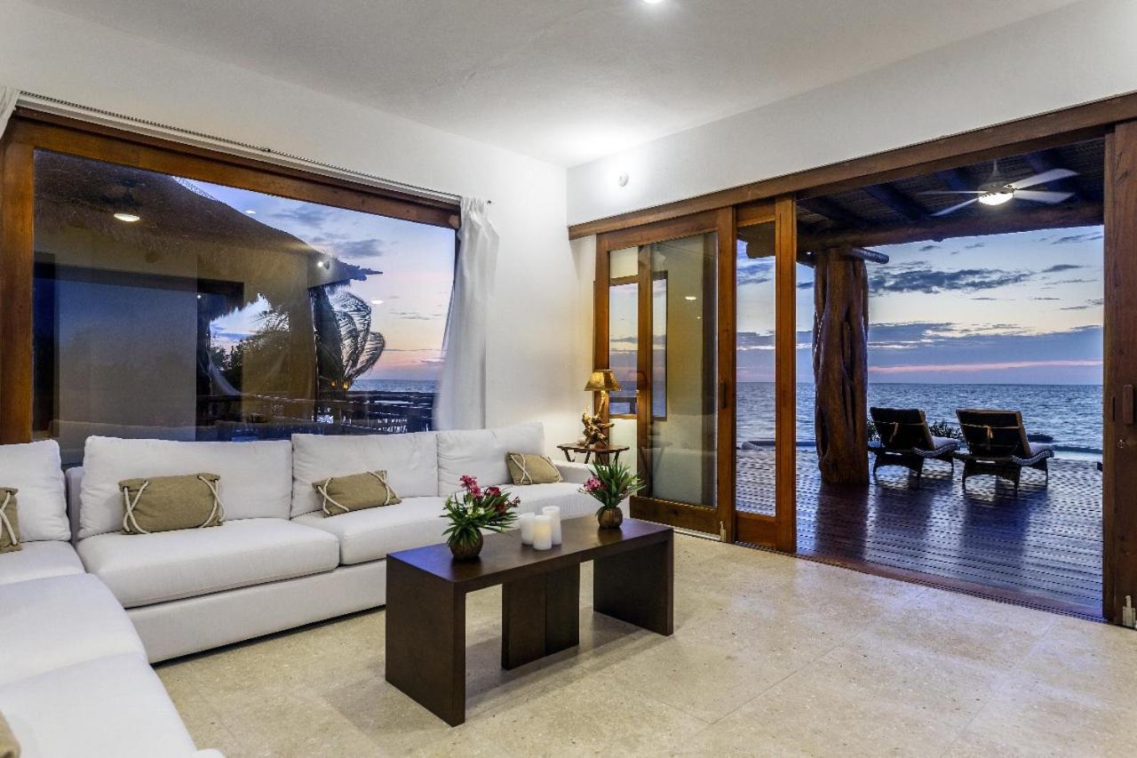 Dk Luxury Ocean Front Villa - Adults Only ホルボックス島 エクステリア 写真